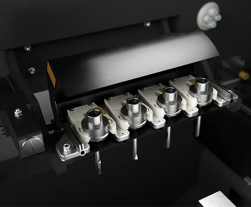 Linkes automatisches Werkzeugmagazin
