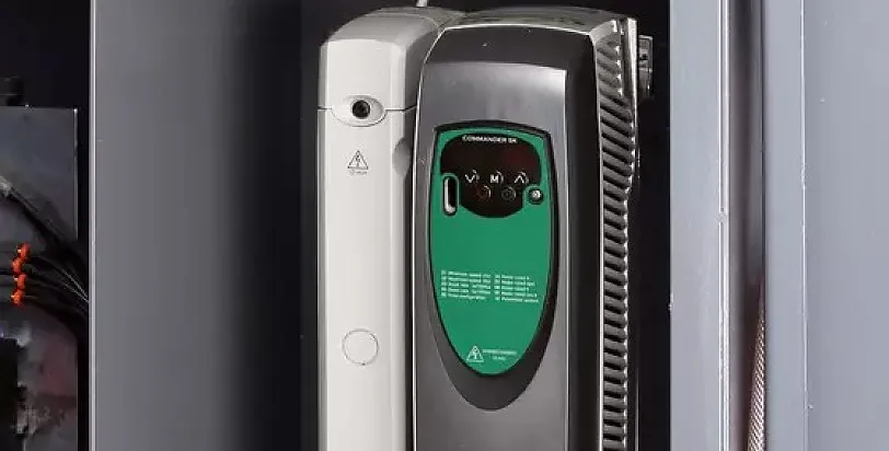 Vektorumrichter zur stufenlosen Einstellung der Blattdrehzahl