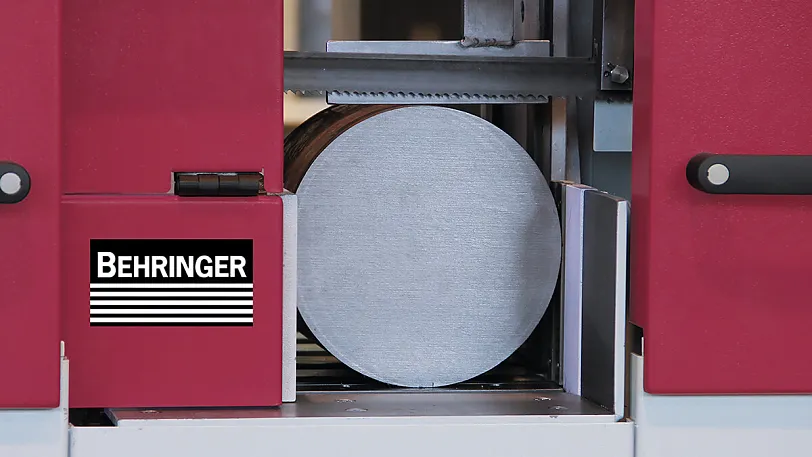 Bandführende Teile des Bandsägeautomaten sind aus Grauguss Die Bandführende Teile des Bandsägeautomaten sind aus Grauguss