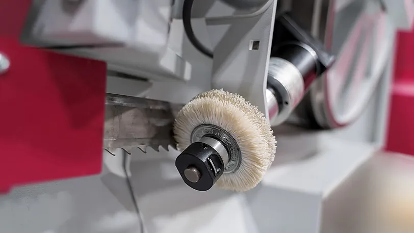 Behringer HBE 560 - Spänebürste Behringer HBE 560 - Spänebürste