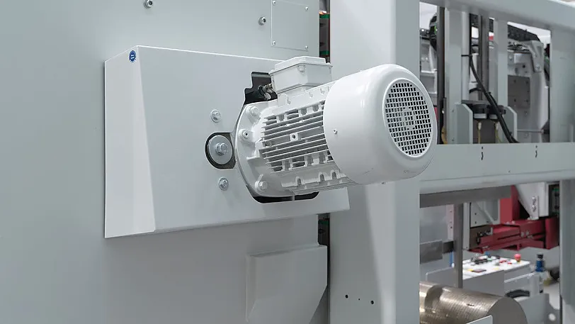 Behringer HBE 560 - Sägeantrieb Behringer HBE 560 - Sägeantrieb