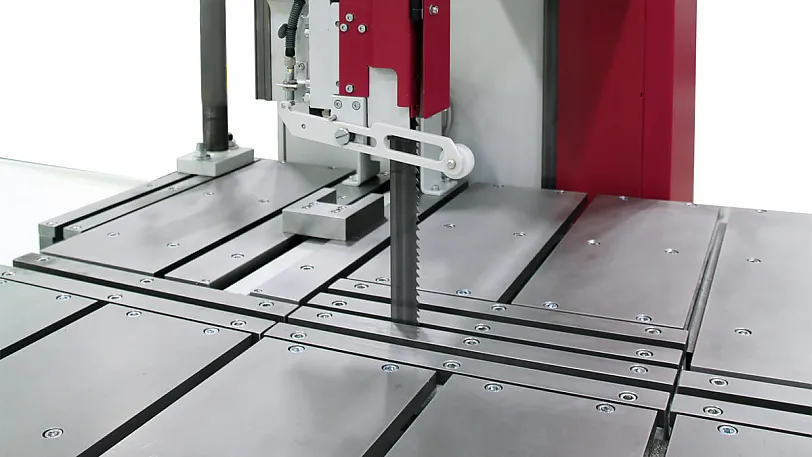 Behringer LPS 2-Rad - Bandführung und Spänereinigung Behringer LPS 2-Rad - Bandführung und Spänereinigung