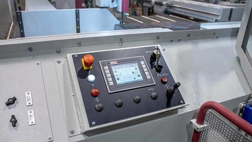 Behringer VPS 60-220A - Steuerung Behringer VPS 60-220A - Steuerung