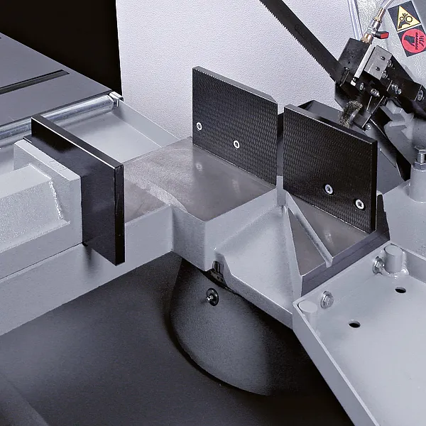 Einseitige Gehrungsverstellung Werkstattbandsäge mit einseitiger Gehrungsverstellung