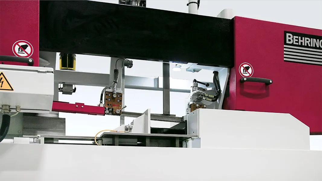 Behringer HBE 320-523 - Beleuchtung Behringer HBE 320-523 - Beleuchtung