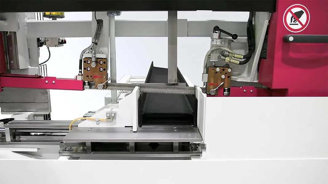 Behringer HBE 320-523 - Spanneinrichtung Behringer HBE 320-523 - Spanneinrichtung