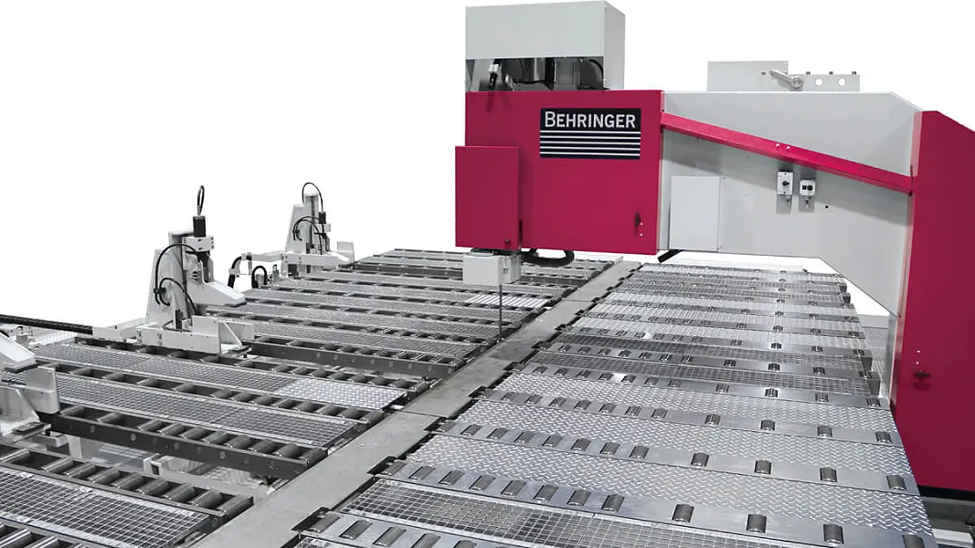 Behringer LPS Automaten - Tischvariante mit Rollen auf dem Innentisch Behringer LPS Automaten - Tischvariante mit Rollen auf dem Innentisch